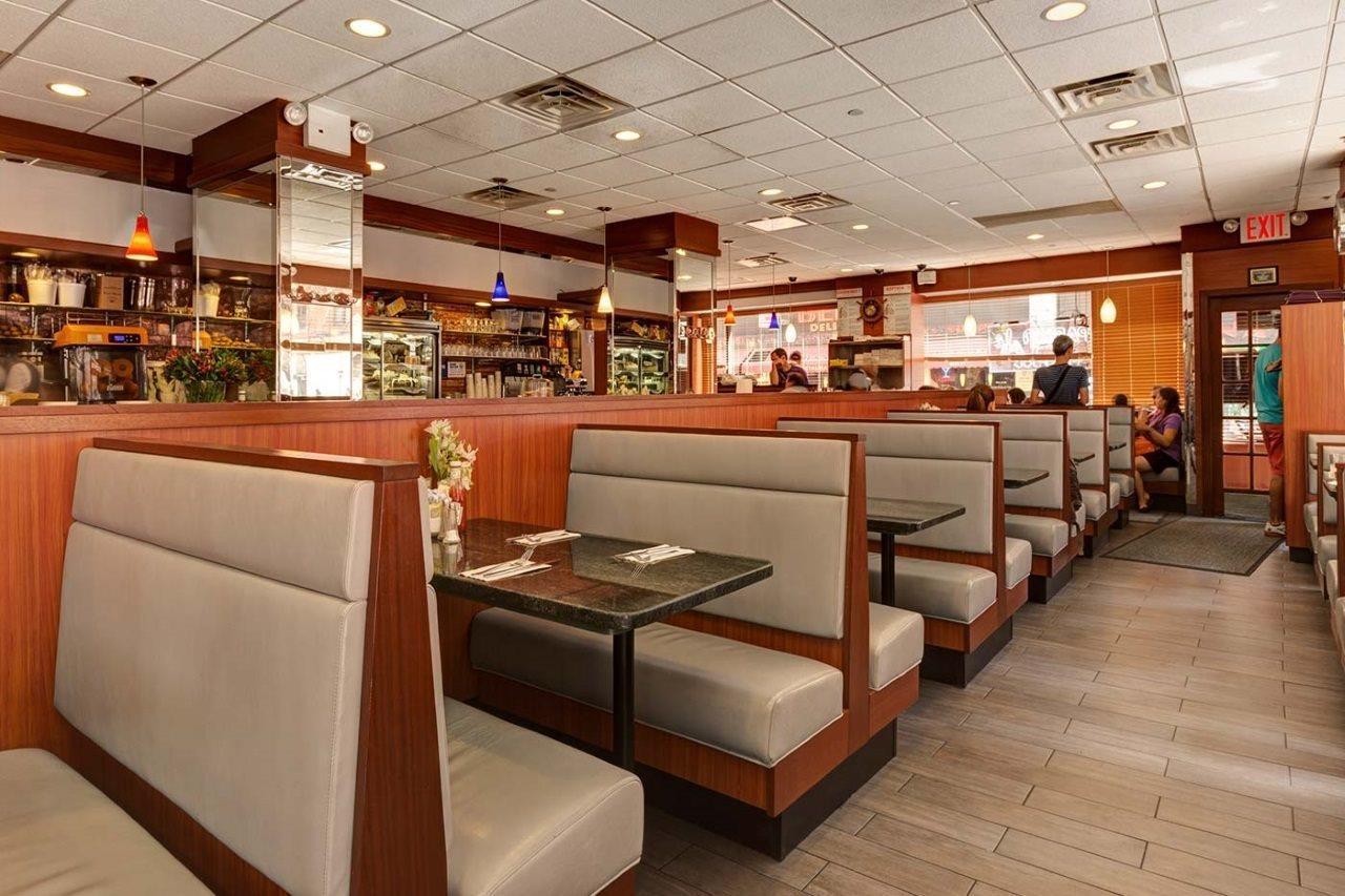 Wellington Hotel New York Exterior photo